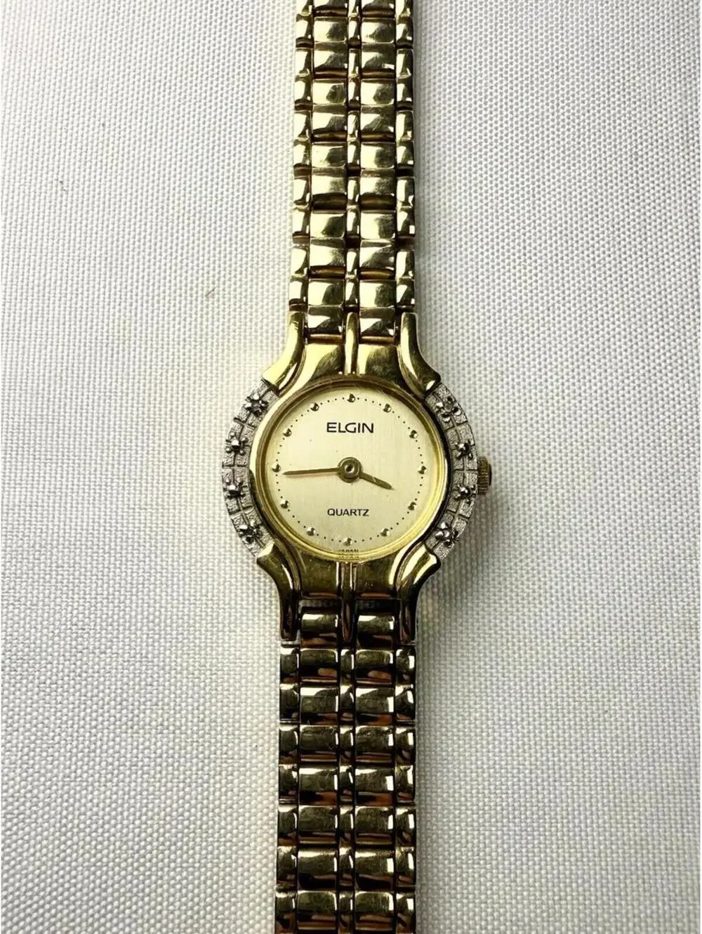 Elgin Gold Quartz Watch wristwatch